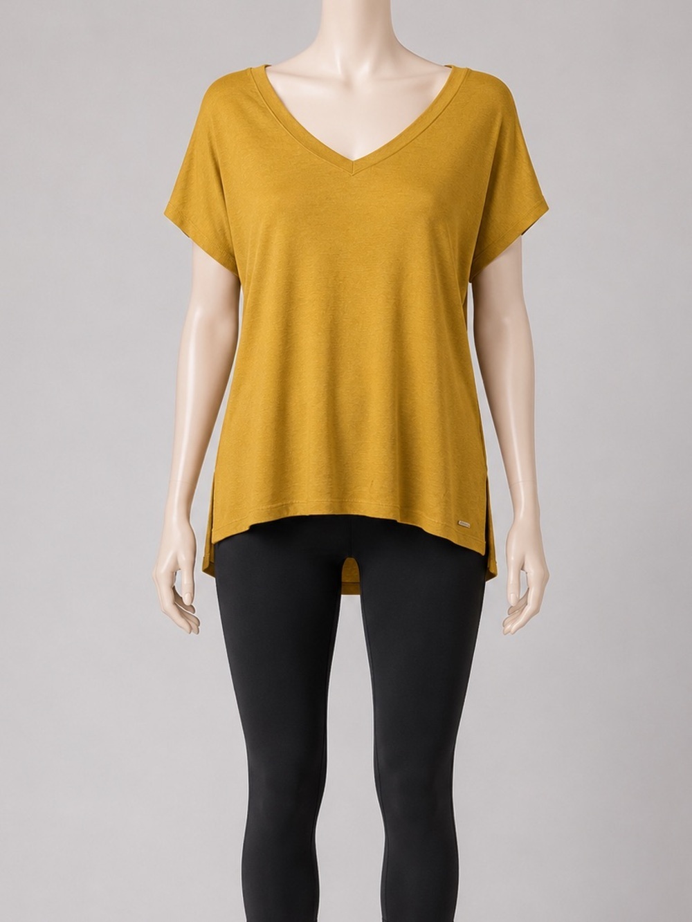 Orvis Women’s Mustard Yellow Casual V Neck Tunic Top